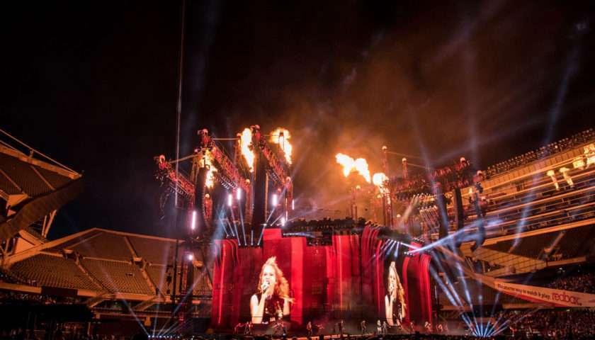 Taylor Swift - Soldier Field - Chicago, IL - 6/1/18 - Photo © 2018 by: Roman Sobus