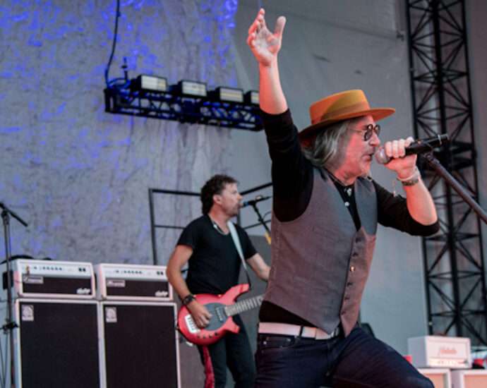 Collective Soul Live