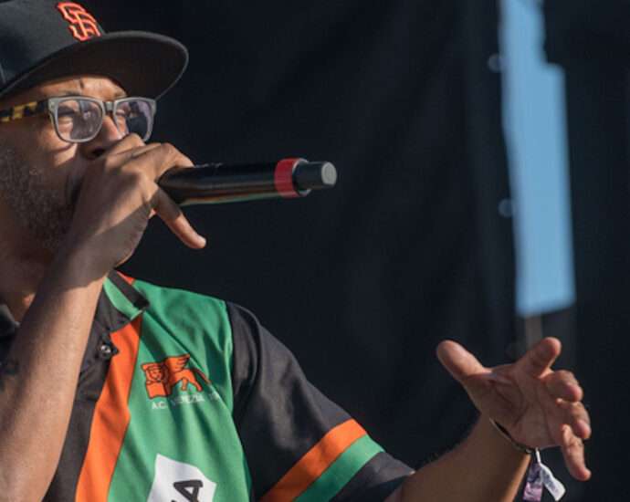 Digable Planets Live at Riot Fest
