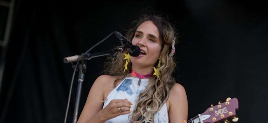 Speedy Ortiz Live at Riot Fest [GALLERY] 1