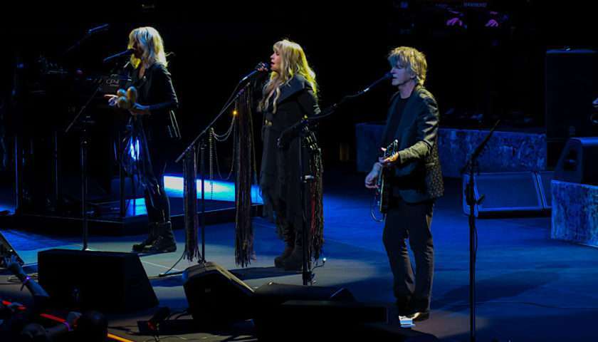 Fleetwood Mac at the United Center [REVIEW] 26