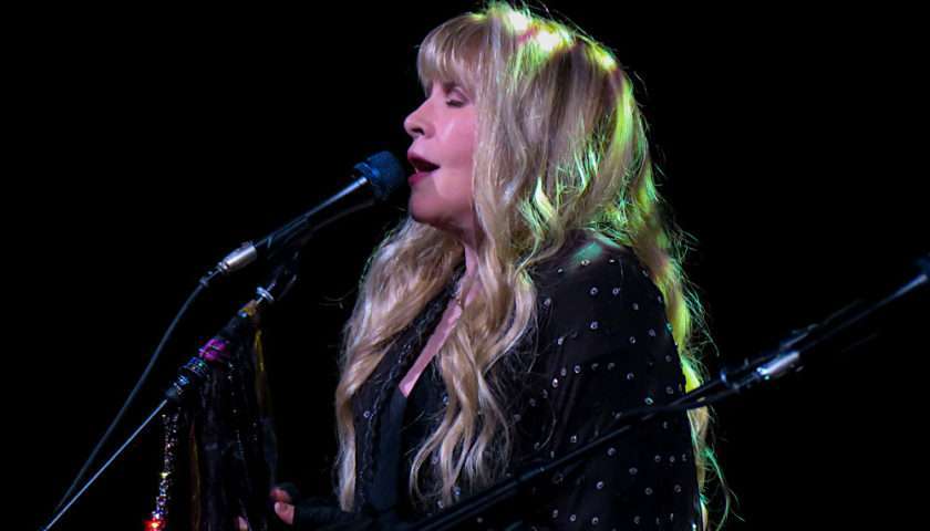 Fleetwood Mac at the United Center [REVIEW] 22