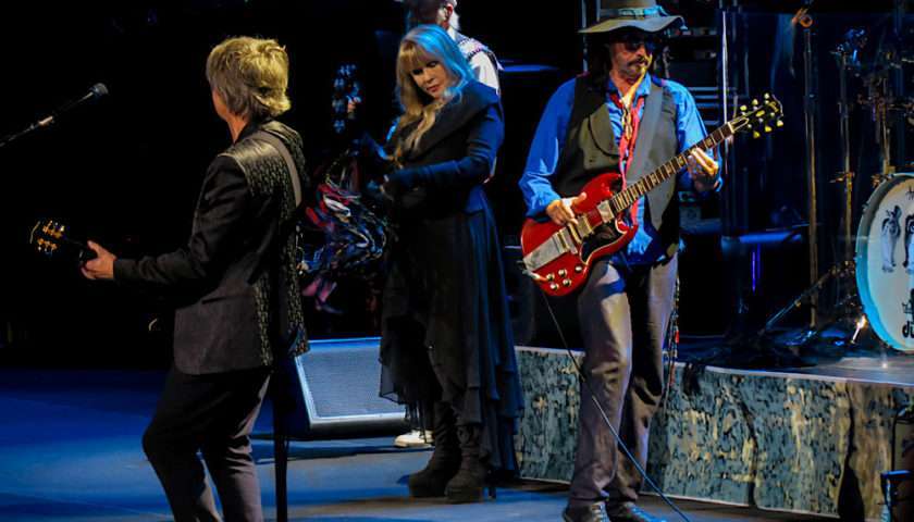 Fleetwood Mac at the United Center [REVIEW] 17