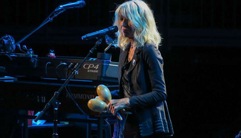 Fleetwood Mac at the United Center [REVIEW] 16