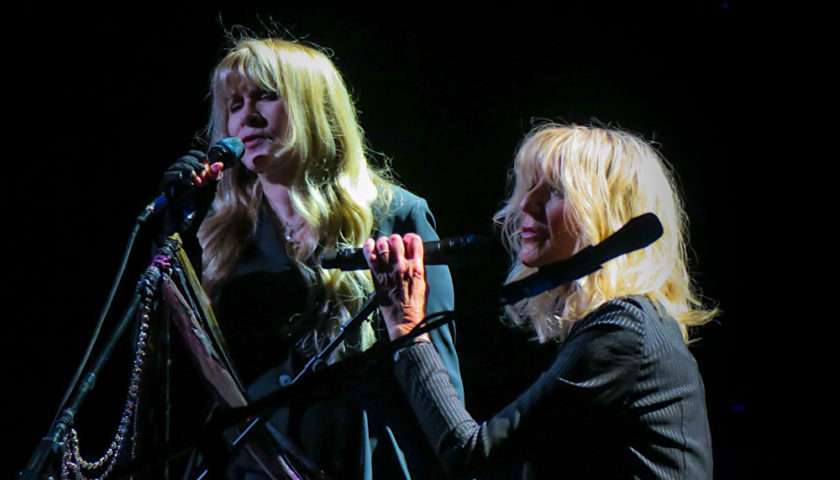 Fleetwood Mac at the United Center [REVIEW] 4