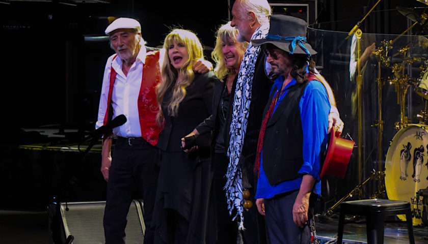 Fleetwood Mac at the United Center [REVIEW] 3
