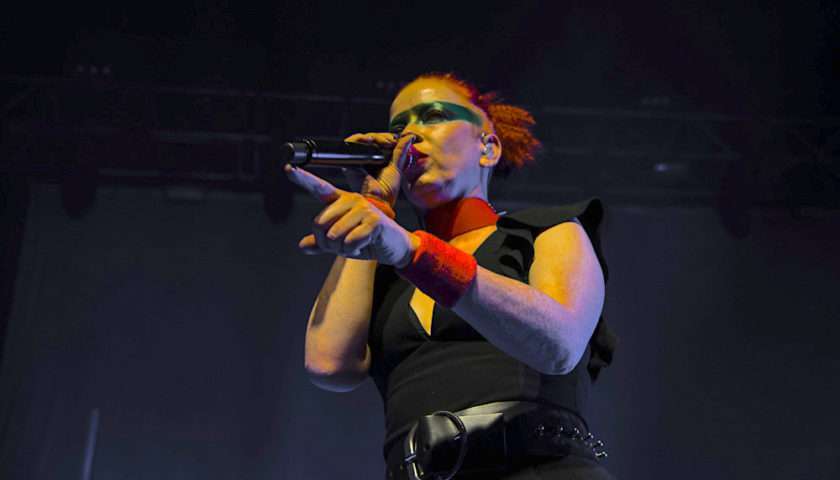 Garbage Live at the Riviera Theatre [GALLERY] 15