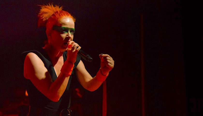 Garbage Live at the Riviera Theatre [GALLERY] 9