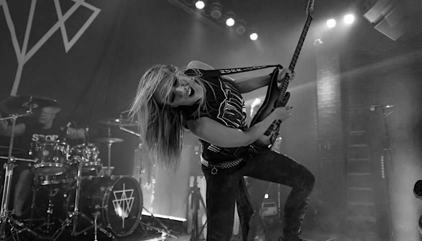 Nita Strauss Live at Wire [GALLERY] 12