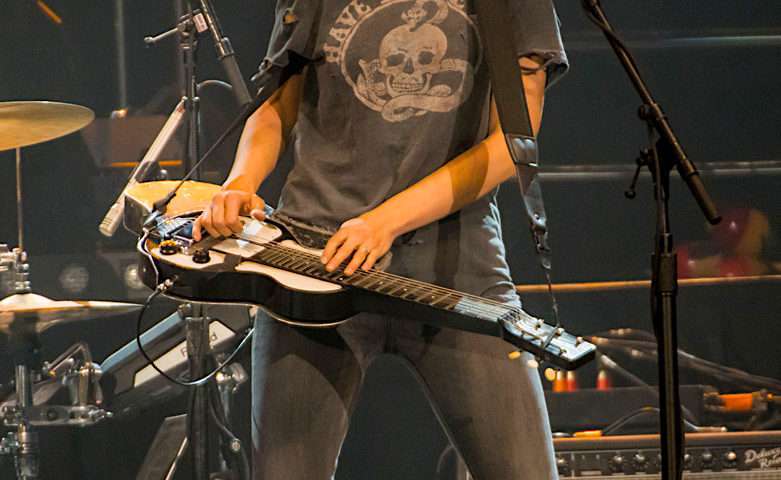 Larkin Poe Live at Allstate Arena [GALLERY] 19