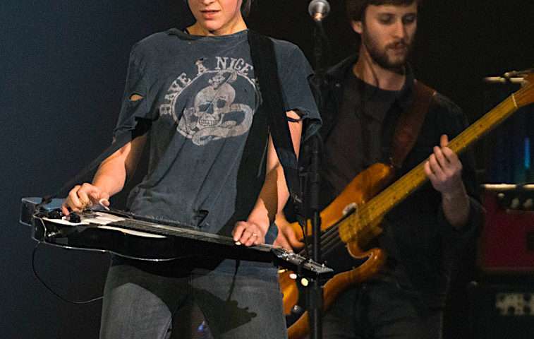 Larkin Poe Live at Allstate Arena [GALLERY] 21