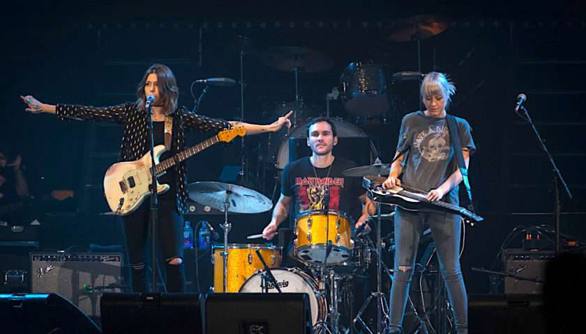 Larkin Poe Live at Allstate Arena [GALLERY] 8