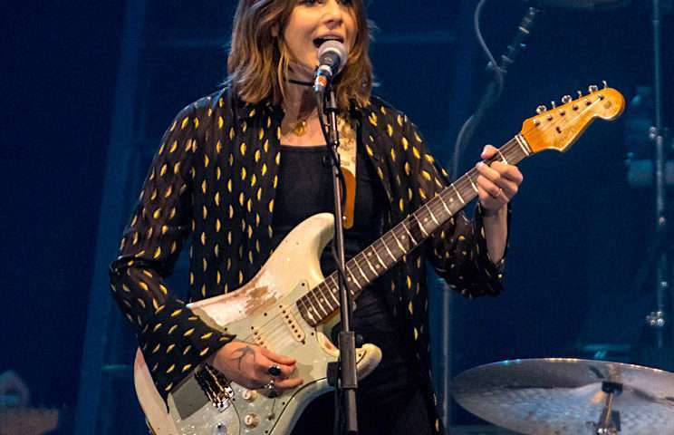 Larkin Poe Live at Allstate Arena [GALLERY] 20