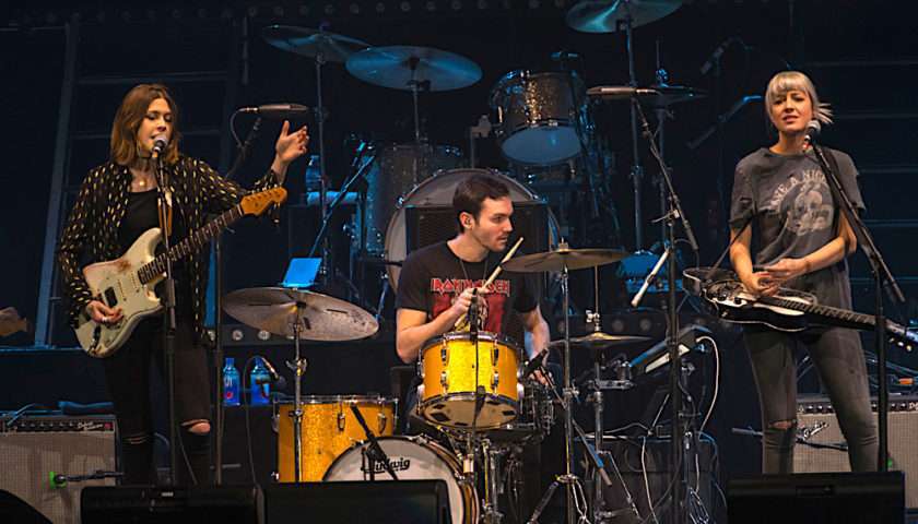 Larkin Poe Live at Allstate Arena [GALLERY] 9