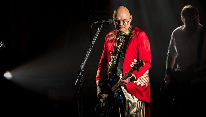 Smashing Pumpkins Live at the Aragon Ballroom [GALLERY] 15