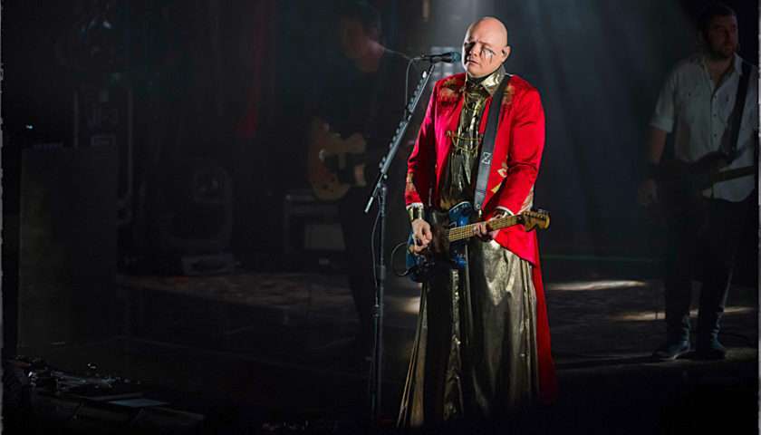 Smashing Pumpkins Live at the Aragon Ballroom [GALLERY] 12
