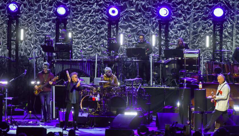 The Who Live at Hollywood Casino Amphitheatre [GALLERY] 15