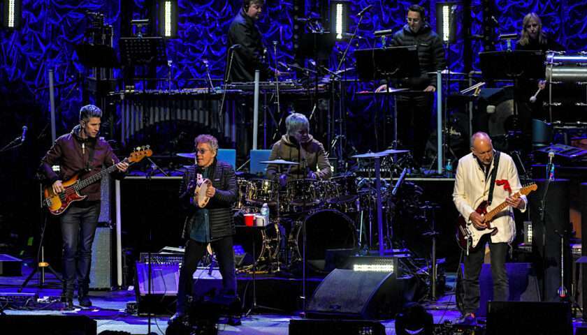 The Who Live at Hollywood Casino Amphitheatre [GALLERY] 25