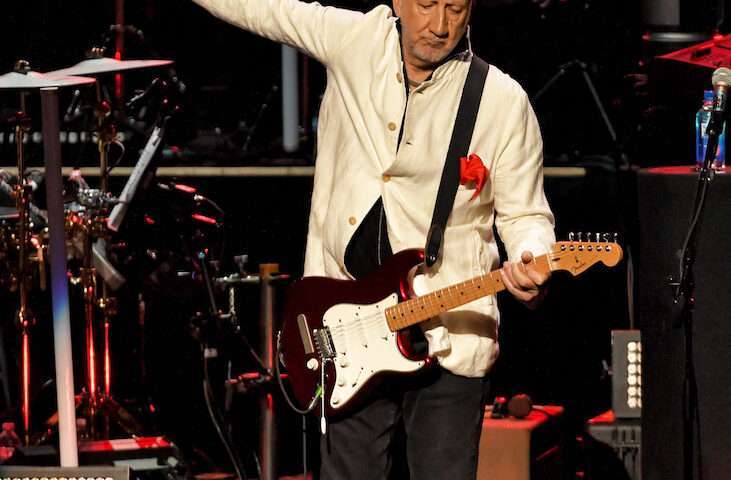 The Who Live at Hollywood Casino Amphitheatre [GALLERY] 22