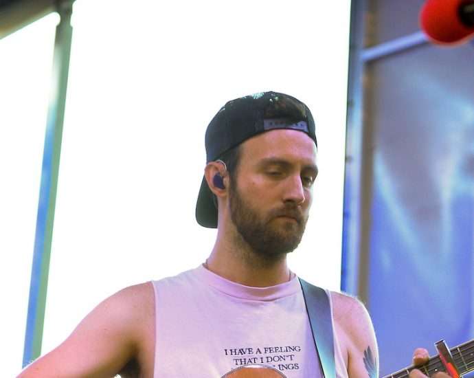 Ruston Kelly