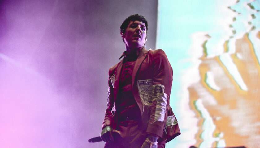 8 Smoking Photos of Bring Me The Horizon Live at Lollapalooza [GALLERY] 5