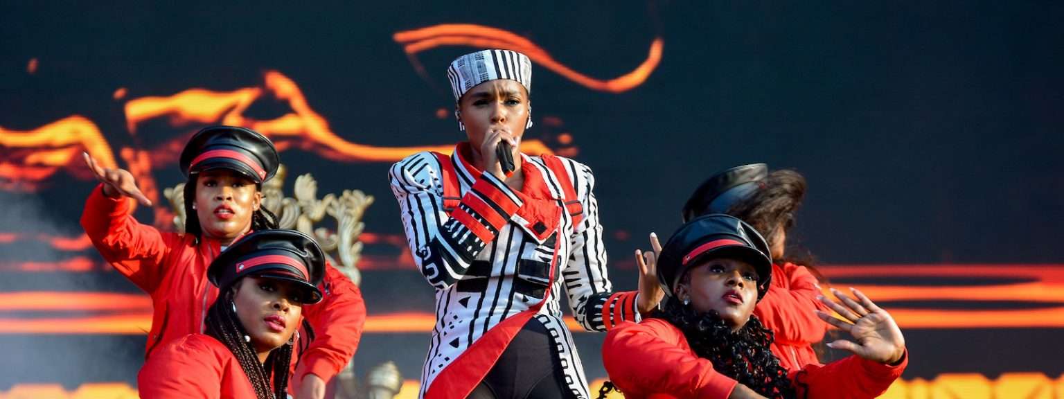 Janelle Monáe Live at Lollapalooza