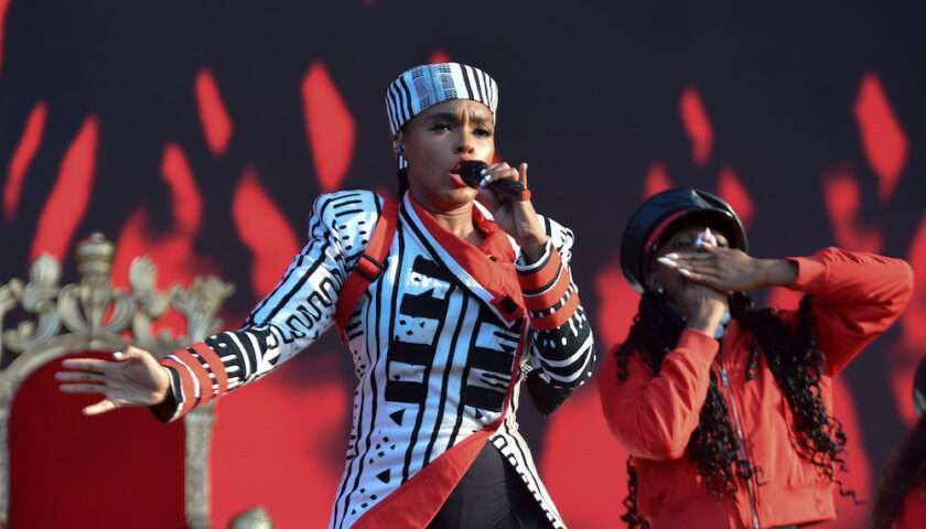 Janelle Monáe Live at Lollapalooza [GALLERY] 2