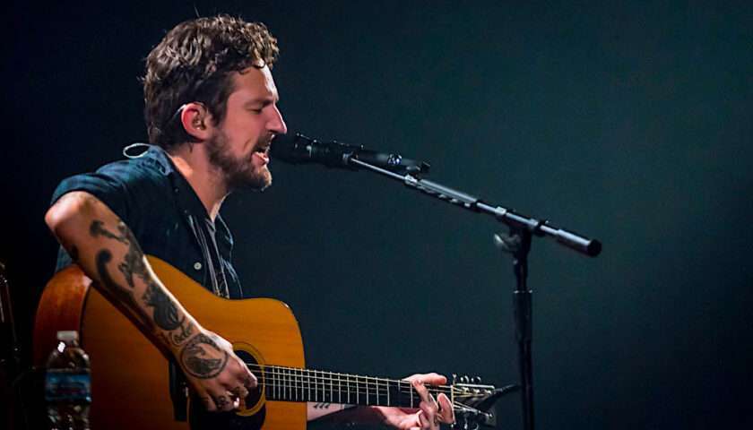 Frank Turner Live at Athenaeum [GALLERY] 3