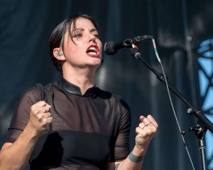 Sharon Van Etten Live at Lollapalooza [GALLERY] 1