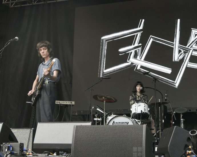 Glove Live at Lollapalooza