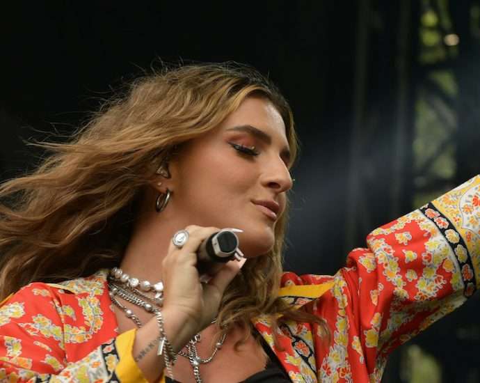 Njomza Live at Lollapalooza