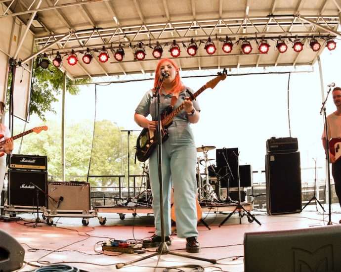 Taylor Janzen Live at Lollapalooza