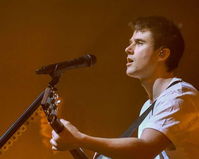 Alec Benjamin Live at Riviera [GALLERY] 2
