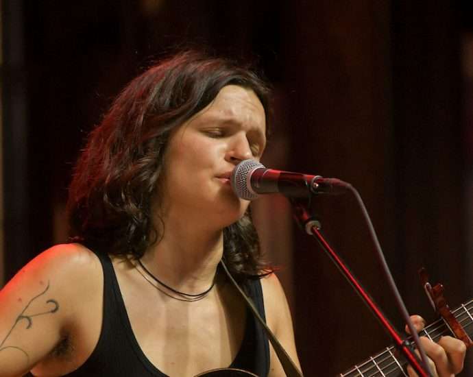 Big Thief Live at Pitchfork