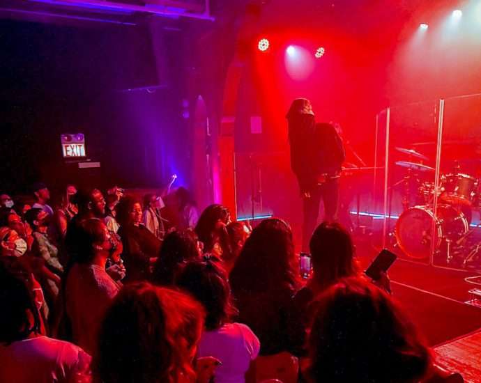 CHiiiLD Live at Schubas [GALLERY]