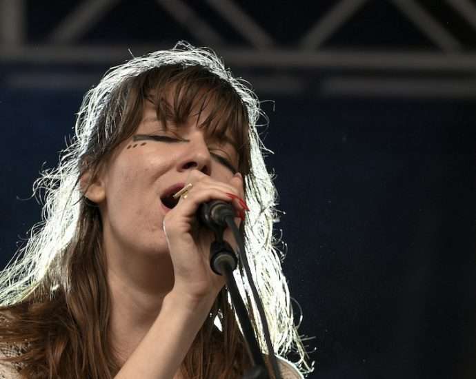 Circuit des Yeux Live at Pitchfork