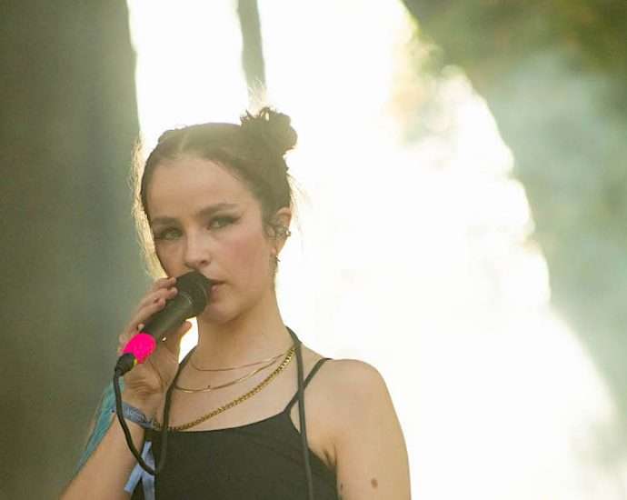 Ela Minus Live at Pitchfork [GALLERY] 1