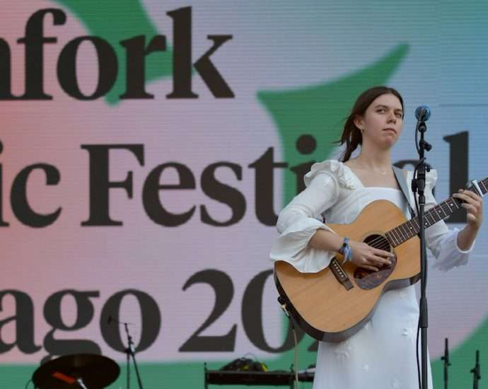 Tomberlin Live at Pitchfork [GALLERY] 2