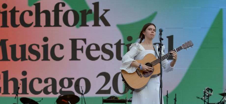 Tomberlin Live at Pitchfork [GALLERY] 1