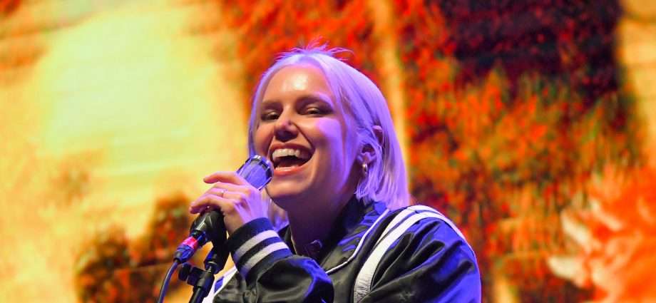 Grace Weber Live at Chop Shop [GALLERY] 1
