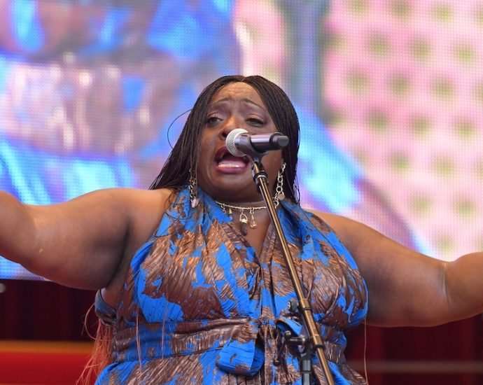 Thornetta Davis Live At Chicago Blues Fest