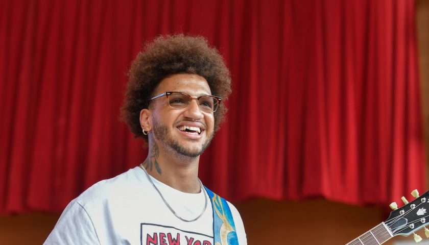 Nick Alexander Live At Chicago Blues Fest