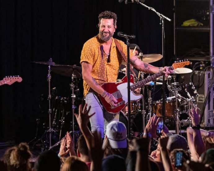 Old Dominion Live at Joe's On Weed St [GALLERY] 3