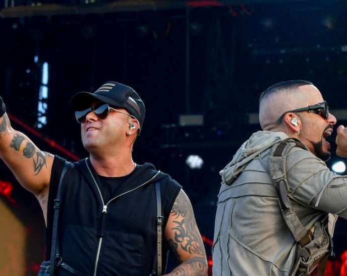 Wisin and Yandel Live At Sueños Music Festival