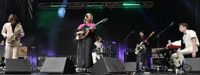 Cate Le Bon Live at Pitchfork