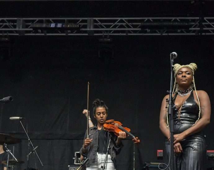 Spellling Live At Pitchfork