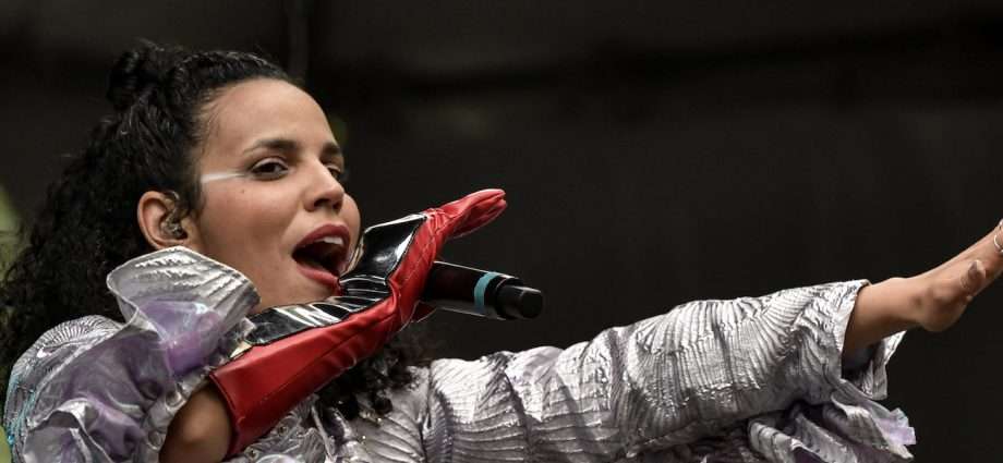 Xenia Rubinos Live At Pitchfork [GALLERY] 1