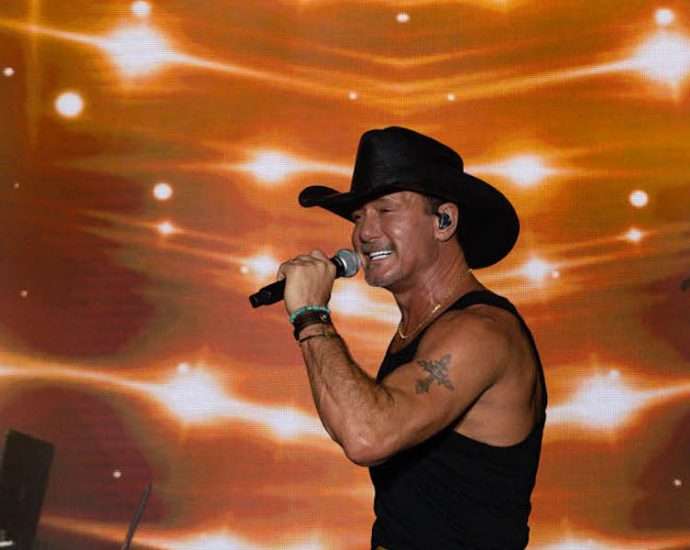 Tim McGraw Live at Windy City Smokeout