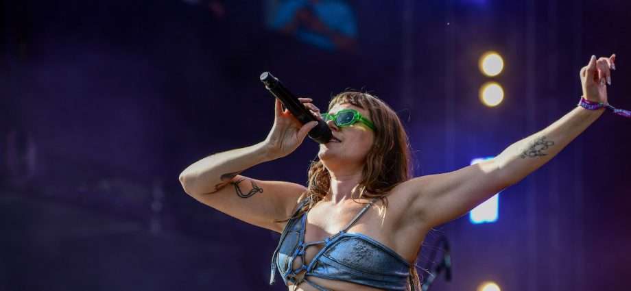 Tove Lo Live at Lollapalooza