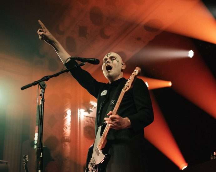 Smashing Pumpkins Live at Metro